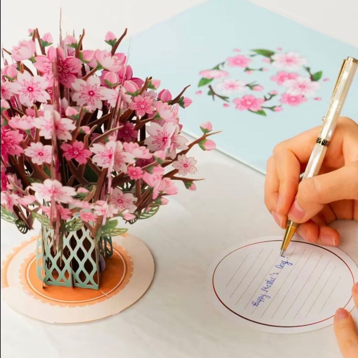 BLOOM Surprise Bouquet Cards